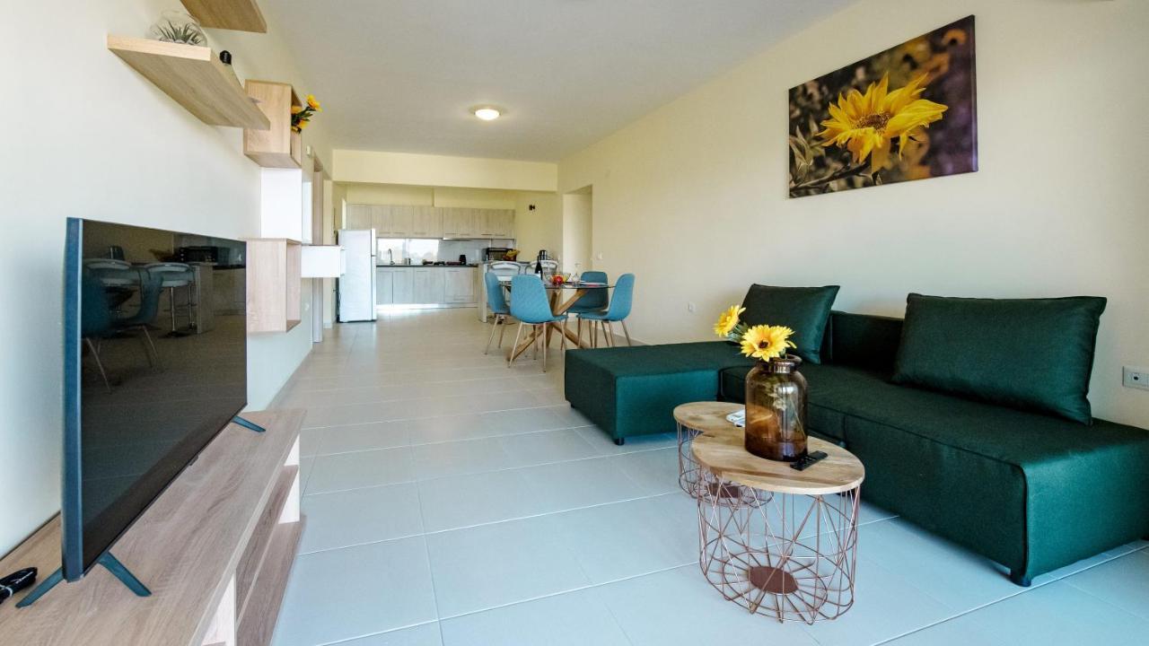Eden Sunflower - Luxurious Apartment With Sea View Rhodes City Exterior foto